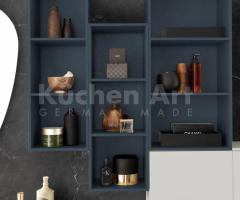 Salle de Bains italienne couleurs blanc et bleu avec éléments suspendu Poignée Egg et Vasque courbé - 4