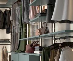 Dressing Linéaire Vertical avec Porte Coulissante en Verre | Design minimaliste - 8